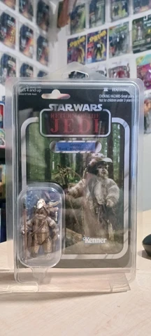 VC55 Logray Ewok Medicine Man Case Included Vintage Collection 2011 Cover