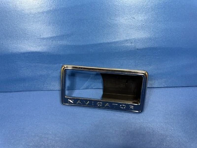 2007 - 2014 Lincoln Navigator FRONT Driver Left LH Interior Door Handle Trim - Image 1 of 4