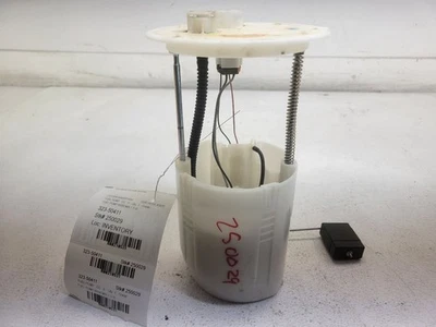 Conjunto de bomba de combustible Toyota Highlander 2008-2010 3,5 L - construido en Japón Foto 1 de 4