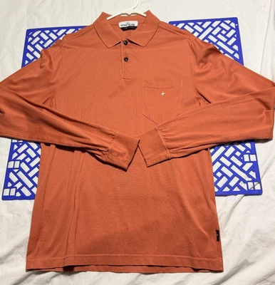 Polo Stone Island Manga Larga Talla LG Coral Excelente Foto 1 de 4