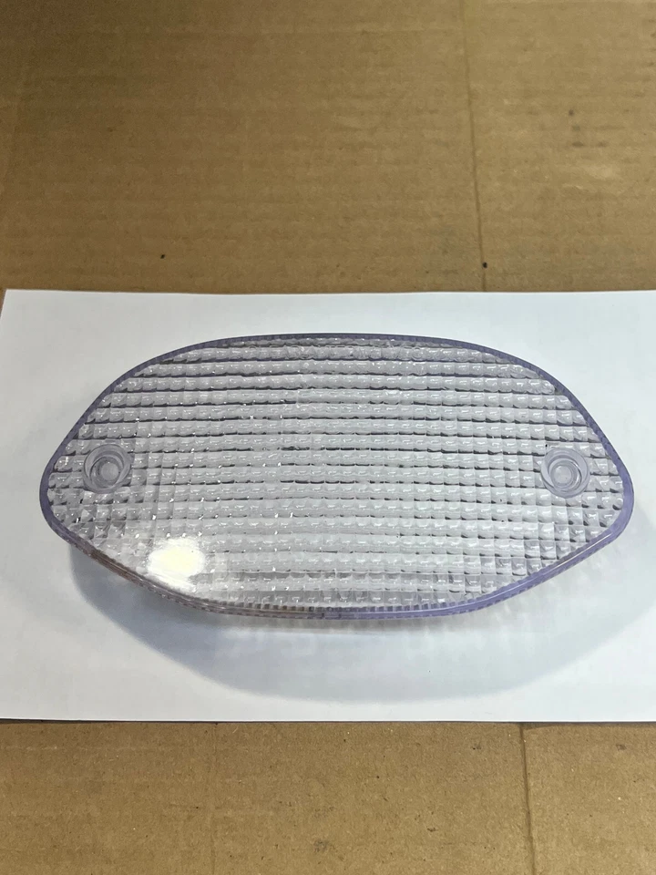 LENTE DE LUZ TRASERA BMW R1100S Y F650CS [ALTERNATIVAS CLARAS #TL-1401] Foto 1 de 2