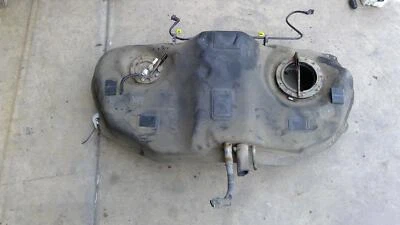 Used Fuel Tank fits: 2014 Subaru Xv crosstrek  Grade A Foto 1 de 4