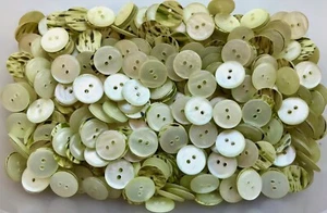 Buttons 18mm 28L Ivory White Pearlescent Natural Back 2 Hole Coat Craft (W214) - Picture 1 of 24