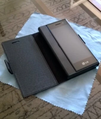 LG BL40 New Chocolate Black Label + custodia originale LG + 2 batterie originali - Immagine 1 di 4