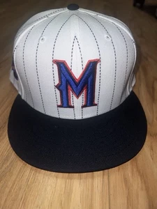 Milwaukee Brewers Cooperstown Pinstripe 59FIFTY Fitted Hat Cap New Era 7 3/4 - Picture 1 of 2
