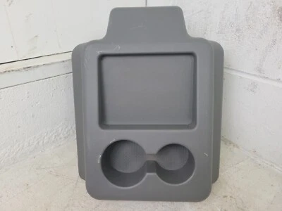 04-08 NISSAN TITAN OEM GRIS CONSOLA CENTRAL TRASERA PORTAVASOS BISEL DE ALMACENAMIENTO MOLDURA Foto 1 de 4