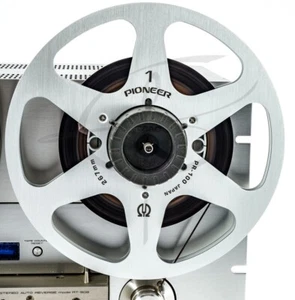 10.5 Inch New Metal Take Up Reel Empty - 10 1/2 NAB HUB 1/4 TAPE Pioneer Silver - Picture 1 of 9