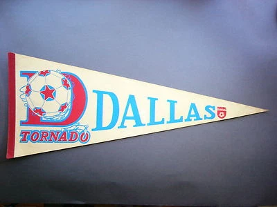 RARE 1970'S 1980'S NASL SOCCER FOOTBALL PENNANT FLAG DALLAS TORNADO SHARP!! - Image 1 of 2