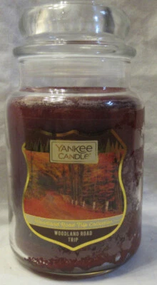 Yankee Candle Large Jar Candle 110-150hr 22 oz WOODLAND ROAD TRIP Collection - Image 1 of 3