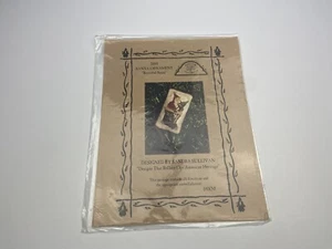 Homespun Elegance 2004 Santa Ornament Bootiful Santa Cross Stitch Pattern 8P - Picture 1 of 4