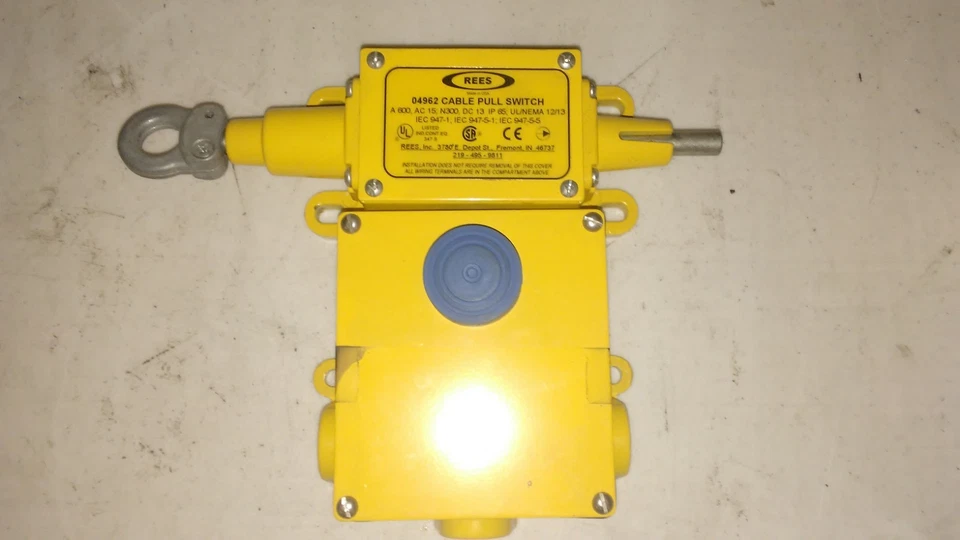 NEW NO BOX REES 04962 Cable Pull Switch - Изображение 1 из 1