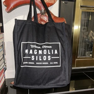  Joanna Gaines Magnolia Silos LARGE Tote Bag Waco Texas BLACK - Bild 1 von 8