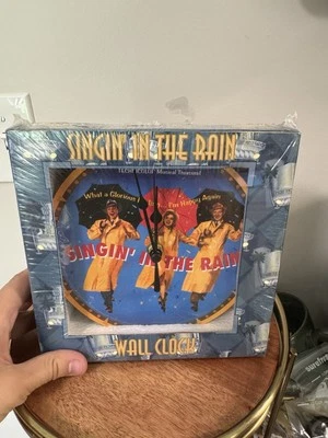 Vandor SINGIN' IN THE RAIN Wall Clock - Image 1 of 3