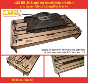 Staple for assembly of rollers and assembly of tracks on the model AFV LMG BB20 - Picture 1 of 6