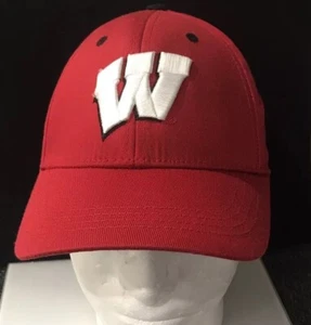 Wisconsin Badgers Top of the World Youth Red hat one fit - Picture 1 of 12