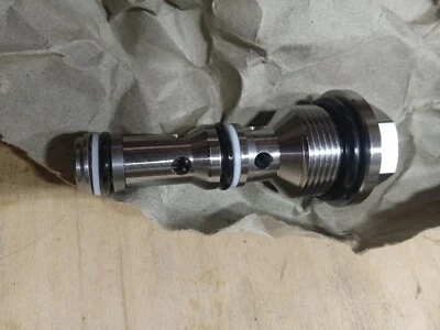 Komatsu valve asm 723-30-66100 CYP-A valve - Image 1 of 2