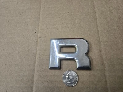 Ford OEM 1992-1995 F150 F250 F350 задняя дверь буква R эмблема значок F2TB-9940282-CA - Изображение 1 из 3