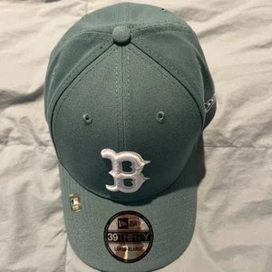 Boston Red Sox New Era 39Thirty Cap City Connect 2025 Large-XLarge Hat NWT Rare - Picture 1 of 10