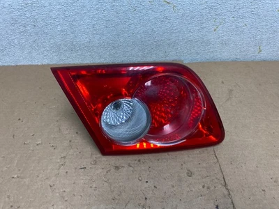 Lanterna traseira interna 2003 2004 2005 Mazda 6 driver esquerdo LH fabricante de equipamento original P5406 DW - Imagem 1 de 4