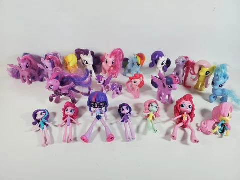 Lot of 22 My Little Pony/ Equestria girls Figures Lot Hasbro 2008-2017 mini fig Cover