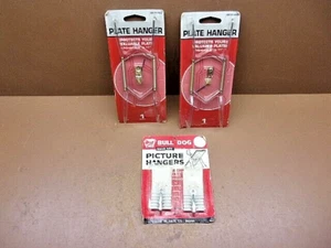 Vintage Unopened 1950s Bull Dog Picture Hangers plus Two 8"-11" Plate Hangers - Picture 1 of 7