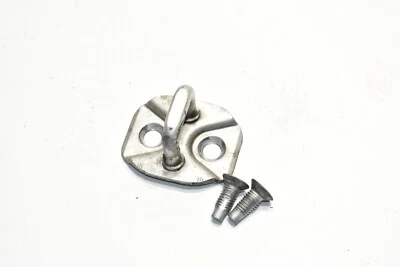 2015-2022 RAM PROMASTER CITY DIREITA OU ESQUERDA PORTA DIANTEIRA OU TRASEIRA STRIKER FABRICANTE DE EQUIPAMENTO ORIGINAL - Imagem 1 de 4