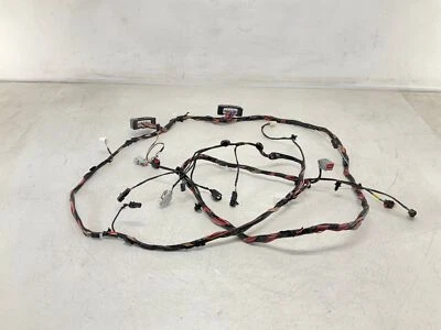 19-22 JEEP 大切诺基后尾门舱口线束原始设备制造商 — 第 1/4 张图片