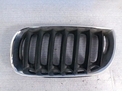 Parrilla delantera izquierda BMW X3 2003-2007 51133402909 Foto 1 de 4