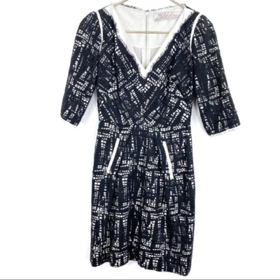 Vestido justo feminino Lela Rose renda tamanho 4 gola V preto manga 3/4 algodão forrado seda - Imagem 1 de 4