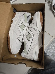 New Balance BBW550FO Femme 550 « Collection Printemps - Olivine » Taille 9 - Photo 1/10