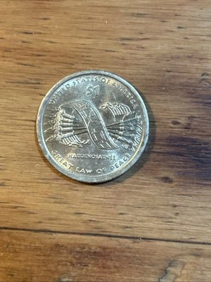 2000 Sacagawea Native American P or D $1 Dollar Coin Uncirculated USA Mint - Image 1 of 2