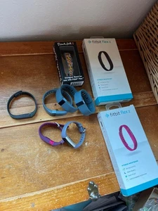 Mixed Lot Fitbit Flex 2 Black Pink or French Bull Rainbow Wristband also include - Picture 1 of 15