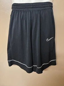 Pantalones cortos Nike negros para hombre talla M - Imagen 1 de 2