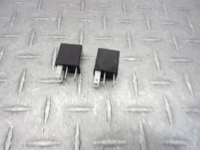 99-02 Ducati 750SS 2002 surtido relé eléctrico fusible lote mixto Foto 1 de 4