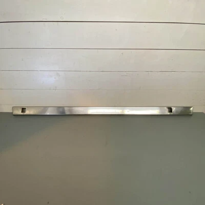 Оригинальная крышка подоконника качающейся панели Jensen Interceptor Mk I Mk II правая или левая сторона изготовитель оборудования - Изображение 1 из 4