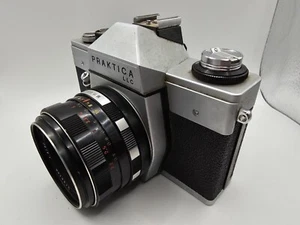 Praktica LLC Camera & Lens & Case - Meyer Optik Gorlitz 1.8/50 Oreston- FreePost - Picture 1 of 24