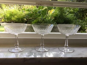Schönes FINE ARTS Royal Diamond Kristall Stielzeug Champagner Coupé - 6 verfügbar - Bild 1 von 10