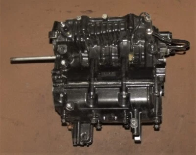 Suzuki 50 HP Cylinder Block Assembly PN 11300-87J01-019 Fits 2002 - Image 1 of 4