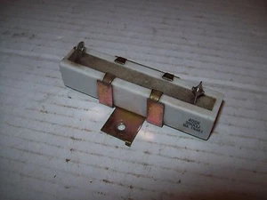 RESISTENZA IWAKI 40SH 390 OHM 40W CON STAFFA DI MONTAGGIO P1525 - Foto 1 di 7