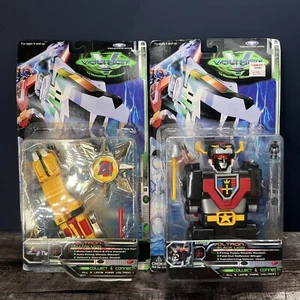 VTG 1998 Voltron Third 3rd Dimension Black Lion & Yellow Lion Trendmasters - Picture 1 of 12