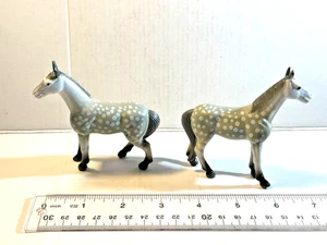Paar Appaloosa Kunststoff Pferde Figuren wie abgebildet. - Bild 1 von 1