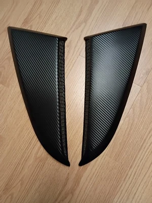 Cucharas de panel lateral Mustang 2010-2014, ABS, acabado envolvente de fibra de carbono. Foto 1 de 3