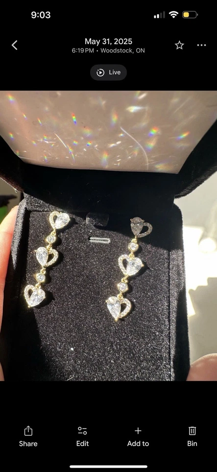 Pendientes colgantes de diamantes simulados de pera de 3 quilates enchapados en oro amarillo de 14 k Foto 1 de 4