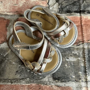 KoalaBaby Silver & Pink Strappy Sandals Baby Size 2 - Picture 1 of 4