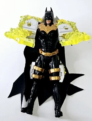 Figura de acción Batman 2005 Mattel DC Batman Begins Power Tek-Electro Strike 6"  Foto 1 de 4