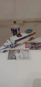 Richard Petty transporter 6 dif pieces 1/87 scale Nascar loose B417 - Picture 1 of 1