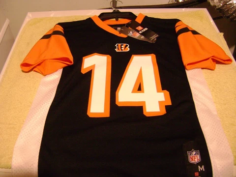 ANDY DALTON  # 14 BENGALS JERSEY  YOUTH  14 - 16 LARGE  NEW NFL Cover