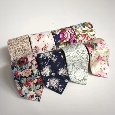 Juego de corbata, cuadrado de bolsillo y gemelos de algodón floral para hombre para bodas y padrinos de boda Foto 1 de 4