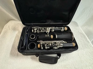 Solist Bb Student Clarinet  - Picture 1 of 9