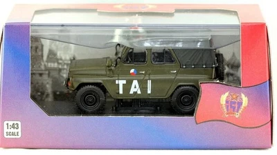 Jeep UAZ 469 todoterreno 4x4 soviéticos URSS AKA 1/43 iST ixo SELECCIONAR ejército o médico Foto 1 de 2